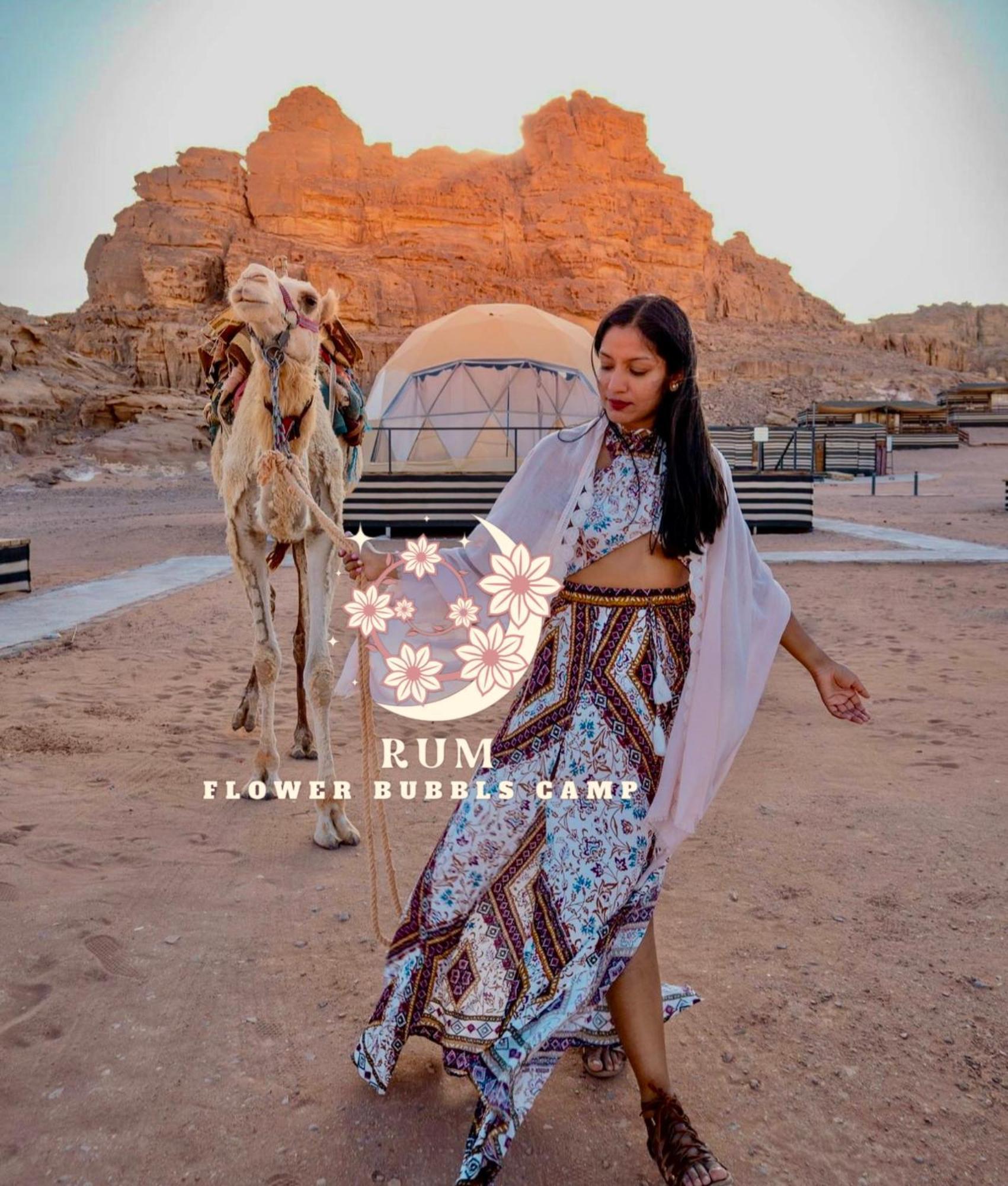 Rum Flower Bubbles Luxury Camp Wadi Rum Eksteriør billede