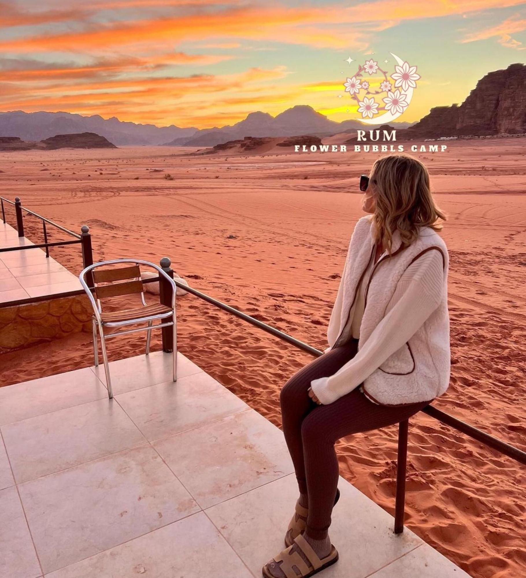 Rum Flower Bubbles Luxury Camp Wadi Rum Eksteriør billede