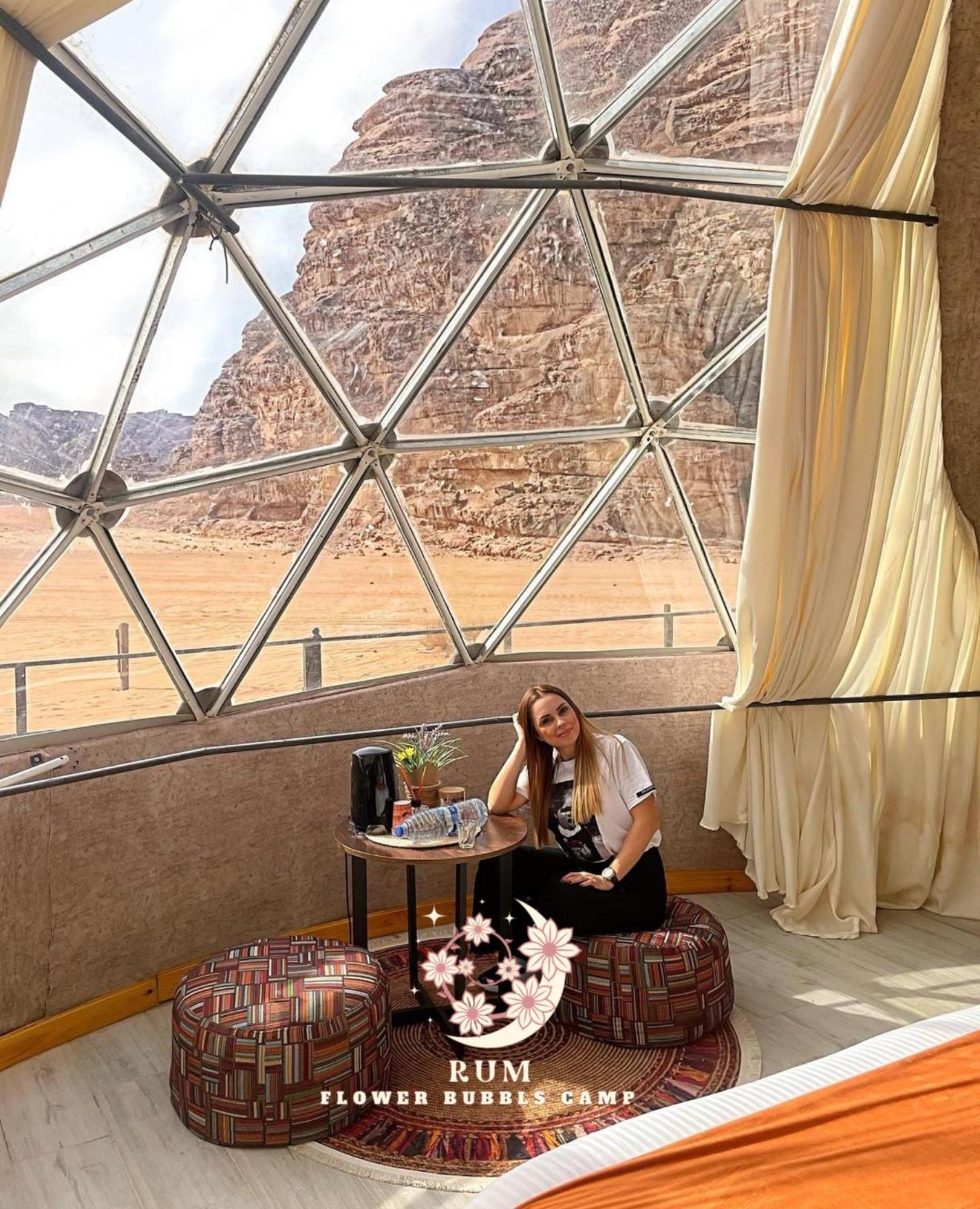 Rum Flower Bubbles Luxury Camp Wadi Rum Eksteriør billede